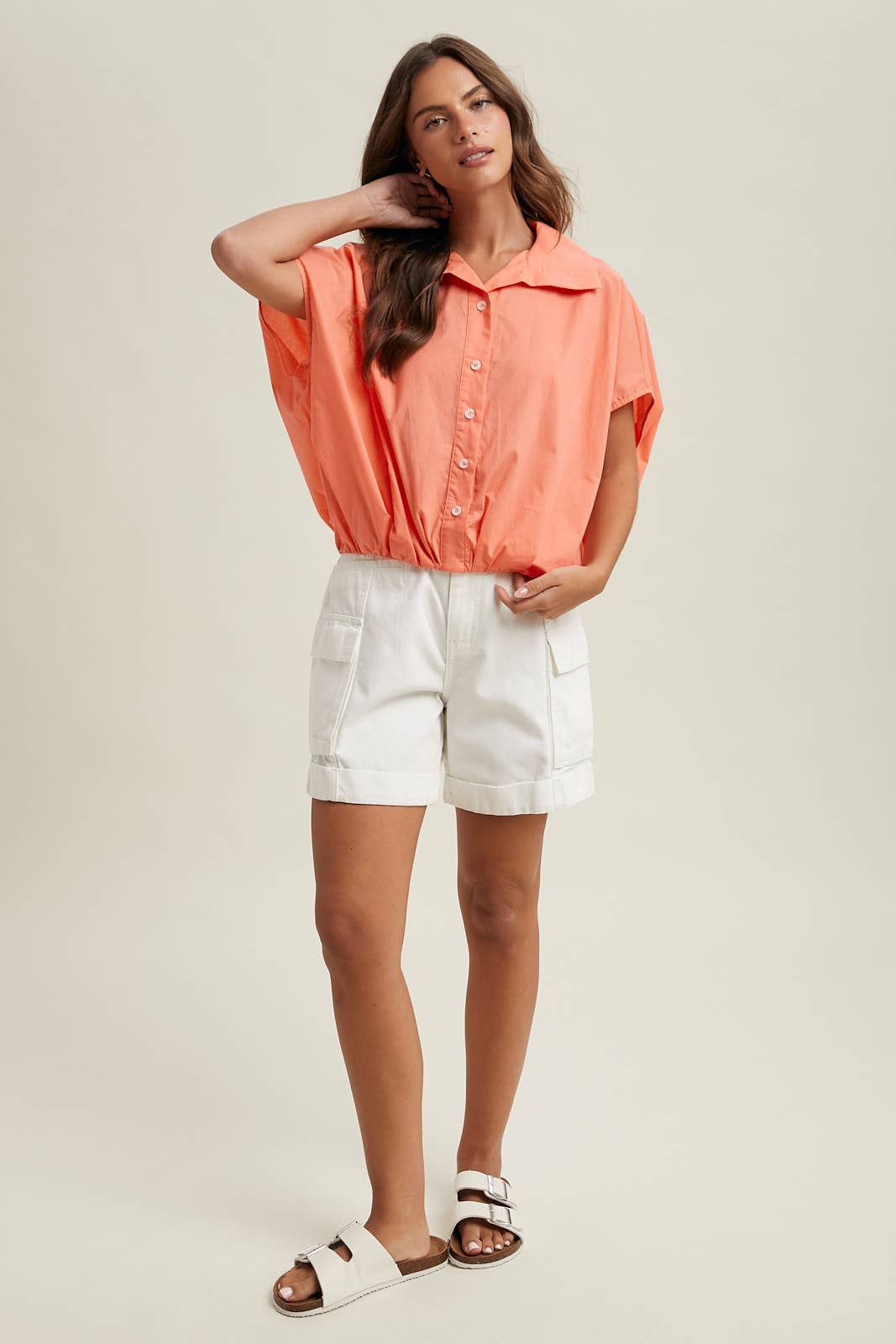 BUBBLE HEM BUTTON-UP BLOUSE / WL25-11858: BLACK