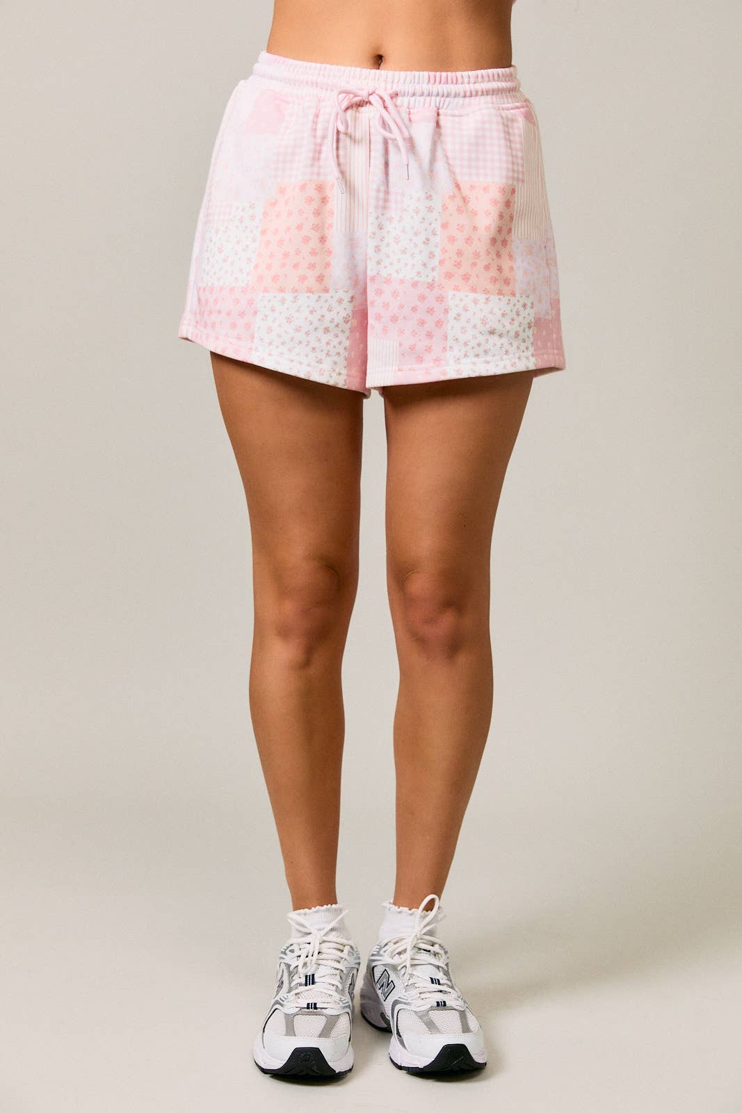 PATCH WORK PRINTED SWEATSHORTS: SAGE-MULTI / L