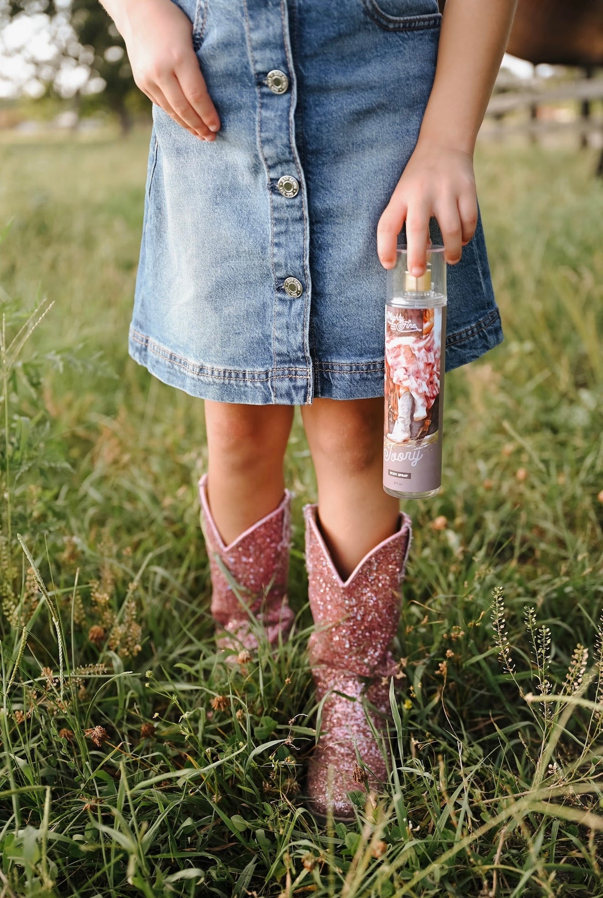 Ivory Floral Pastures Body Spray