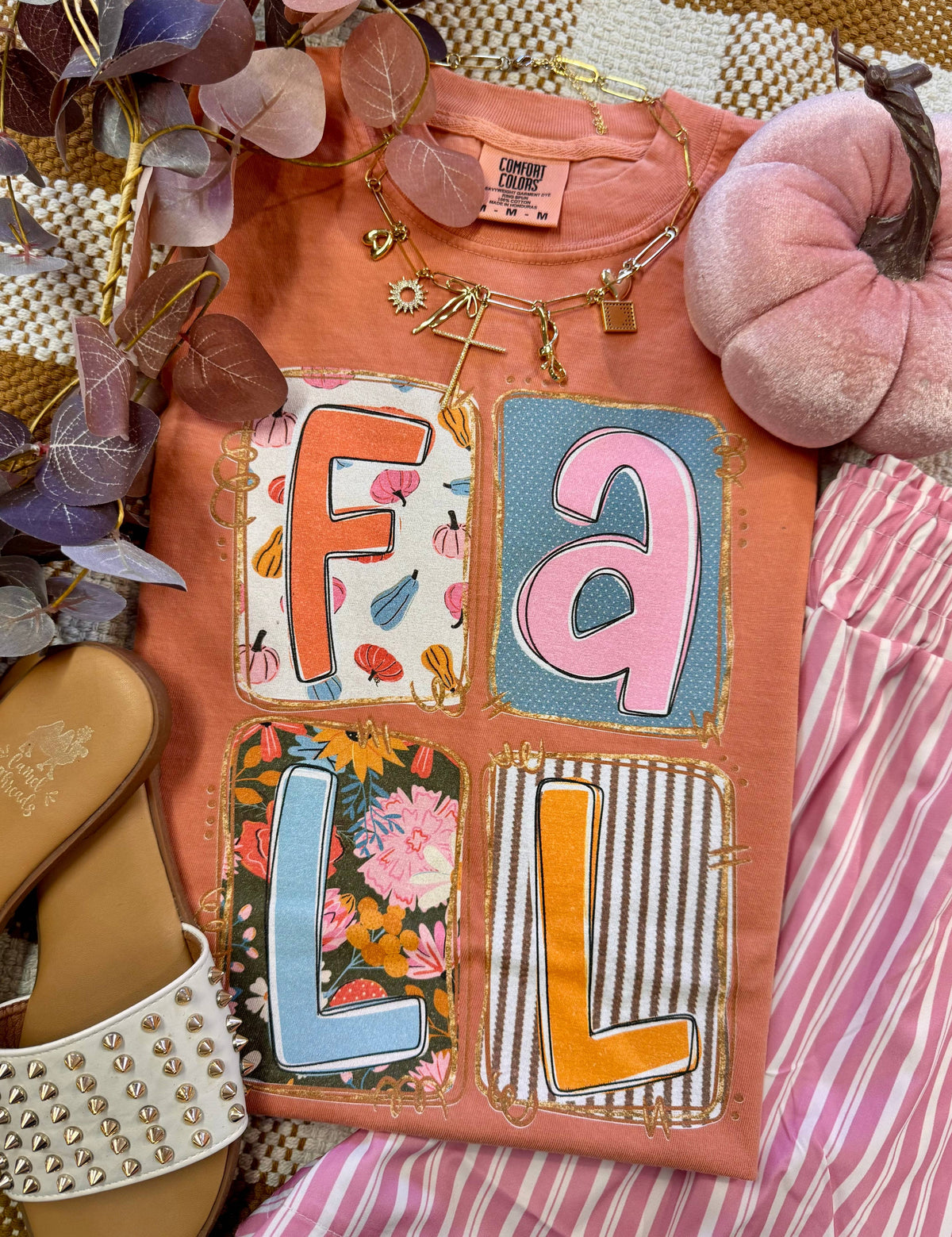 Fall Feels Tee: Yam / L