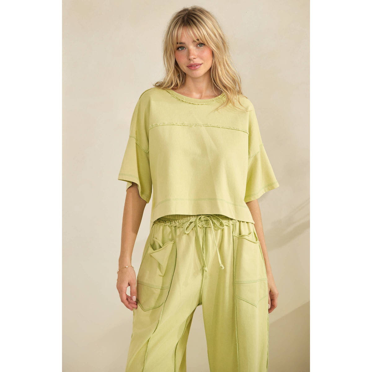 Coral Cropped Easy Top