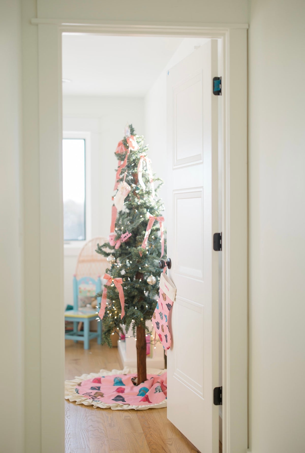 Pink Cowboy Hat Christmas Tree Skirt