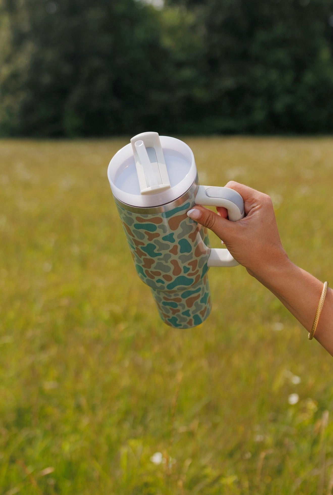 Camo Tumbler with Handle