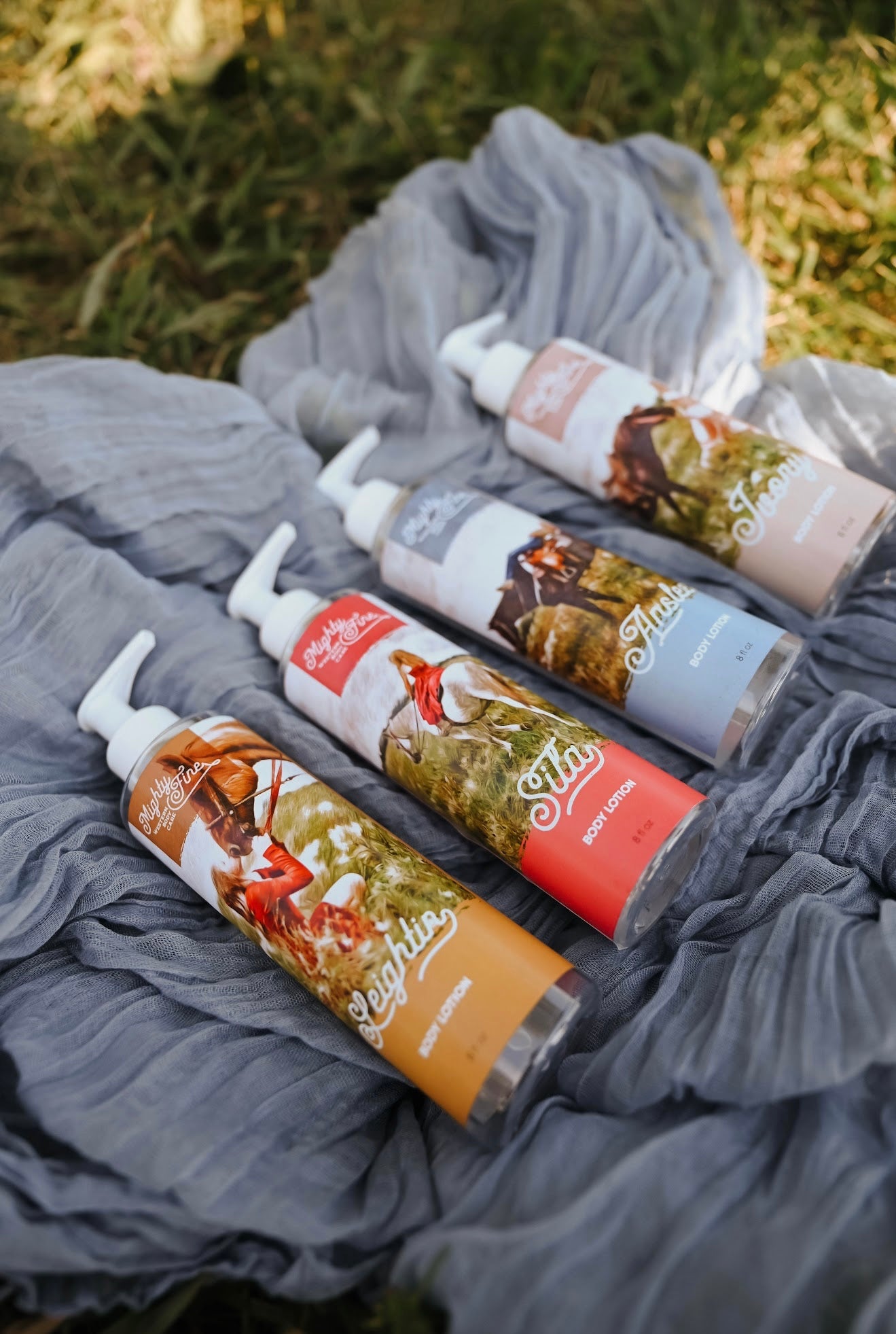 Ivory Floral Pastures Lotion