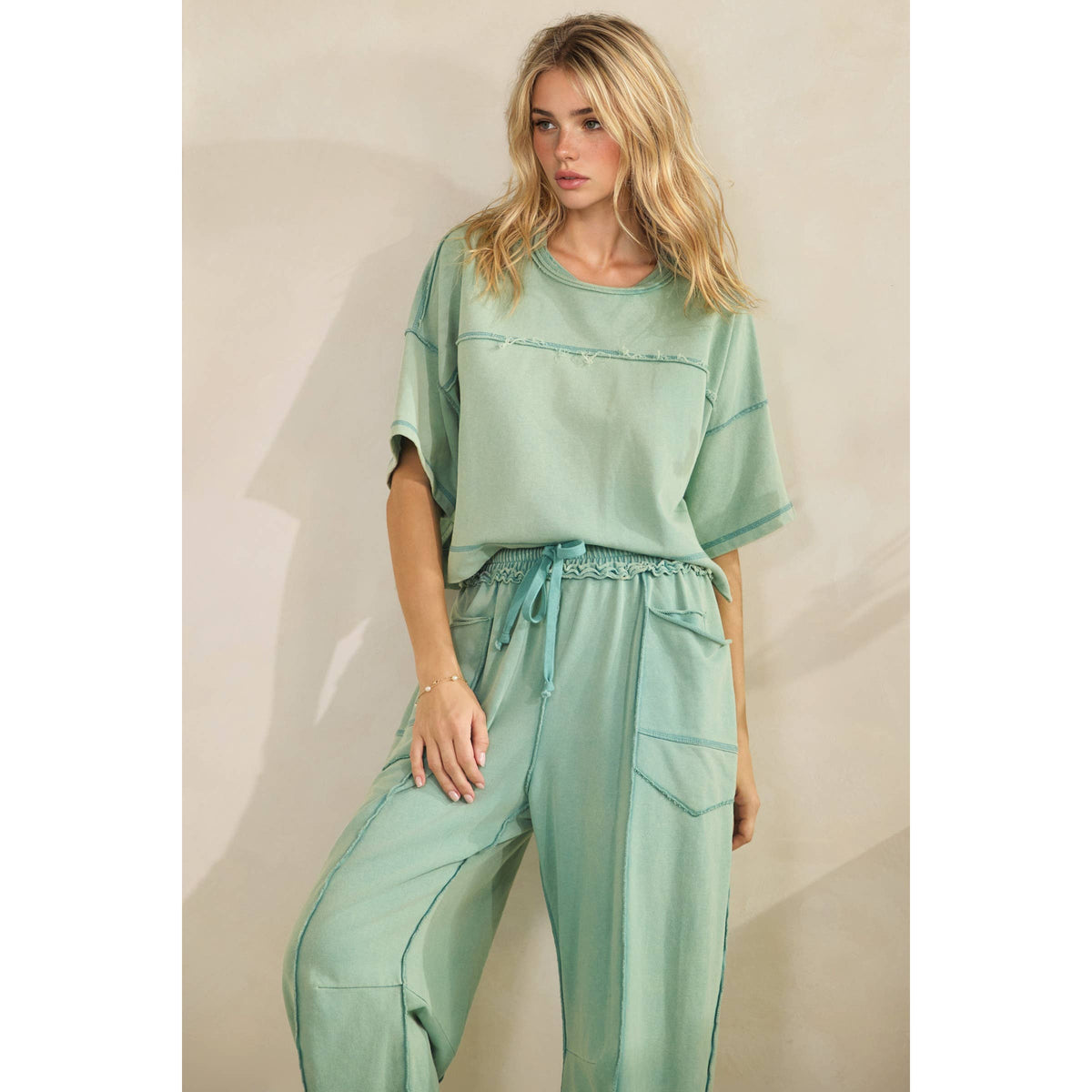 Cropped Easy top: Sage