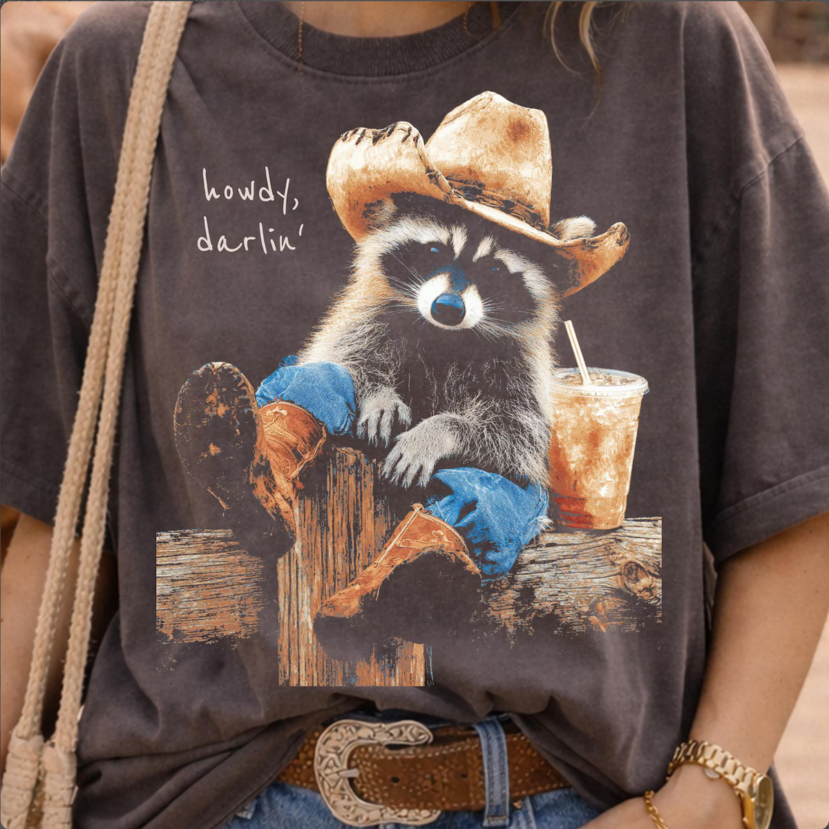 Howdy, Darlin' Raccoon Graphic Tee Pepper: Large
